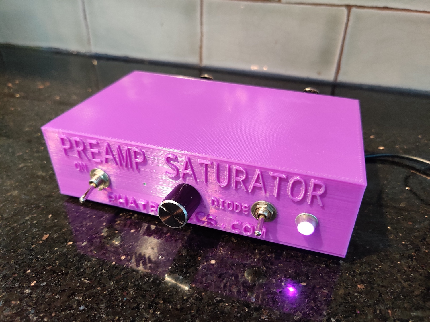 Preamp Saturator Analog Stereo Saturation