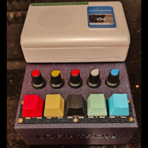 Lofiatron V2 Cassette / Sampler / synth / Keyboard instrument for lofi, ambient, chill and more! Mellotron